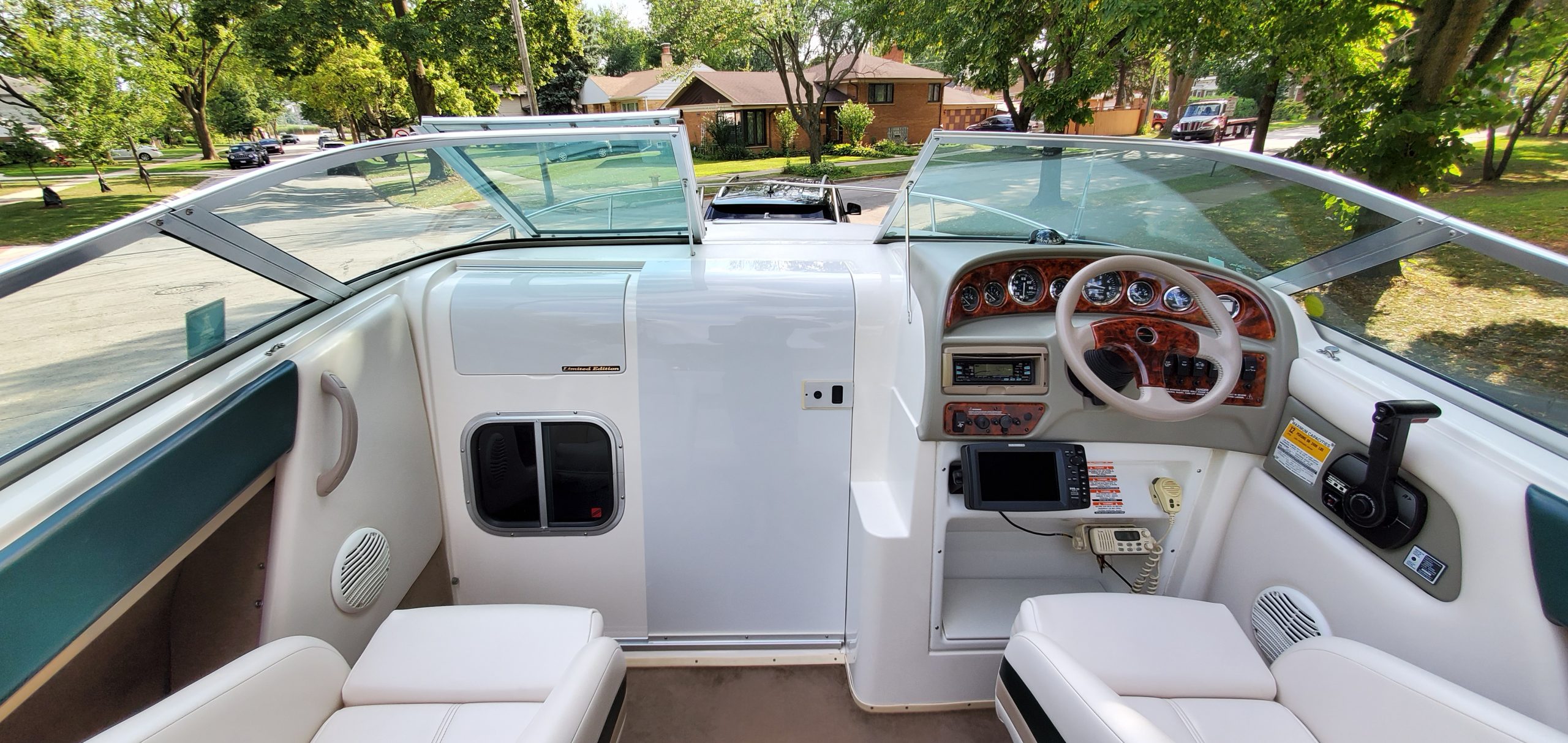 Chaparral 2335 Sport Limited Edition