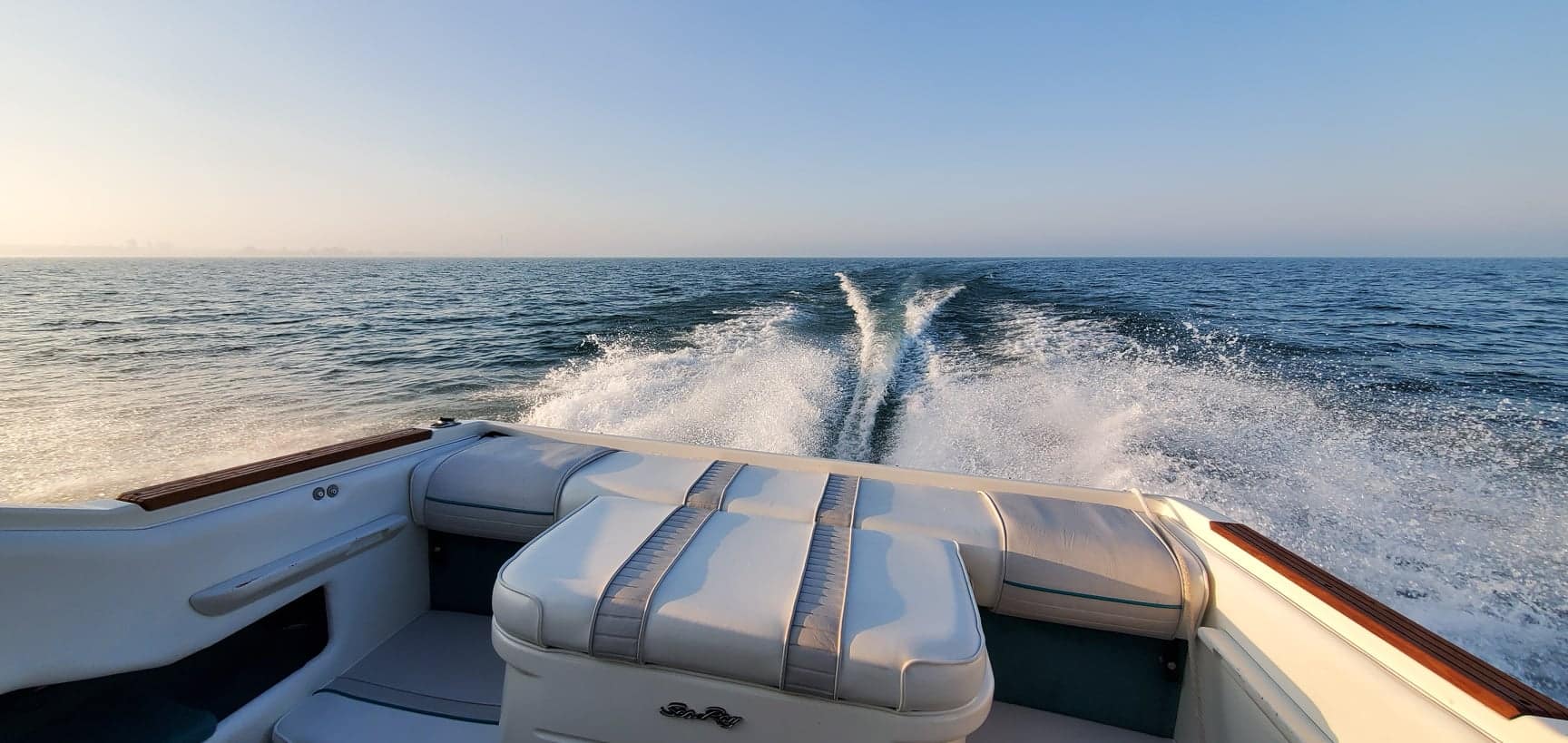 Łódka Sea Ray 200 Signature