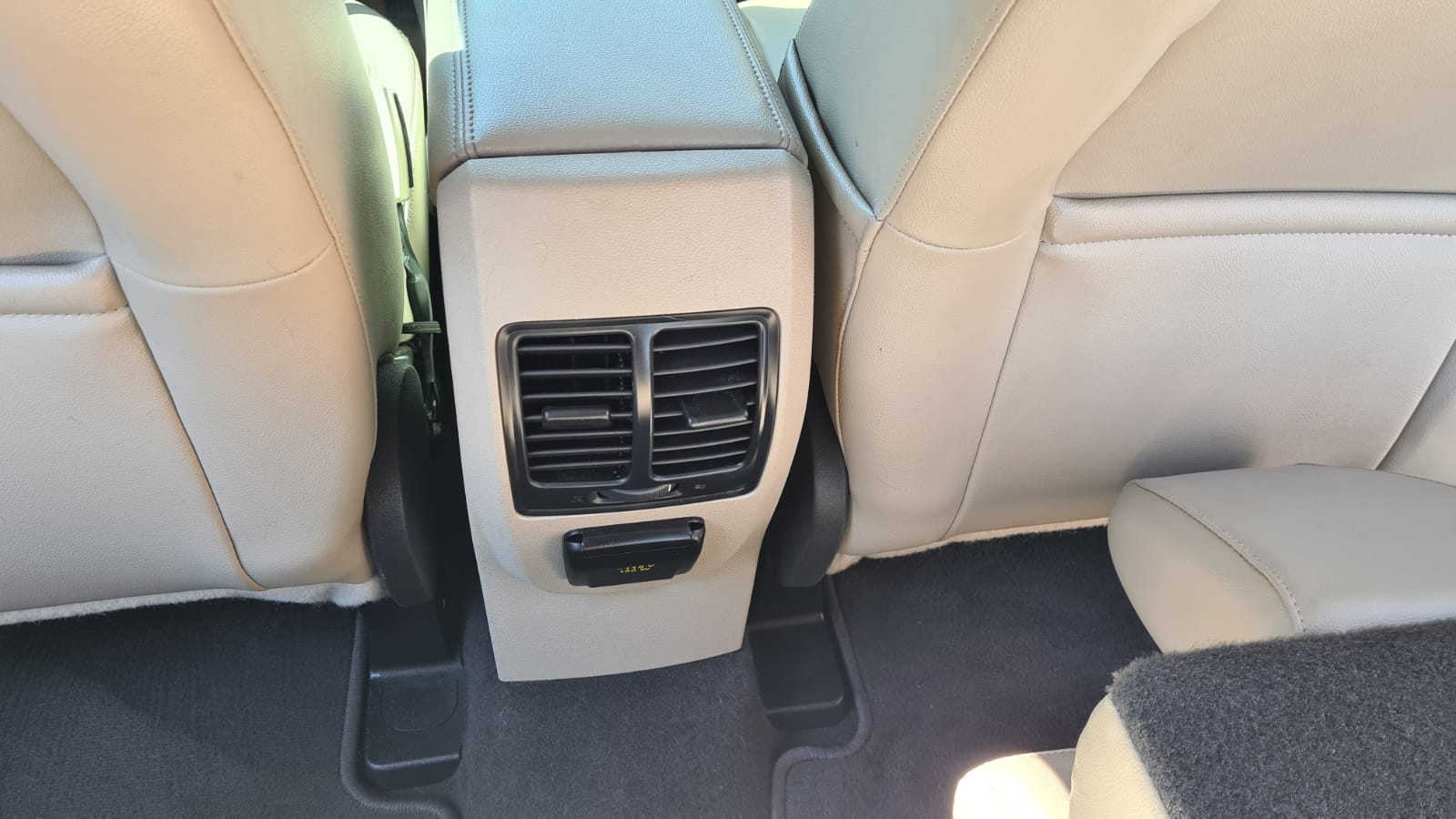 Ford Kuga Escape 2017r. Titanium