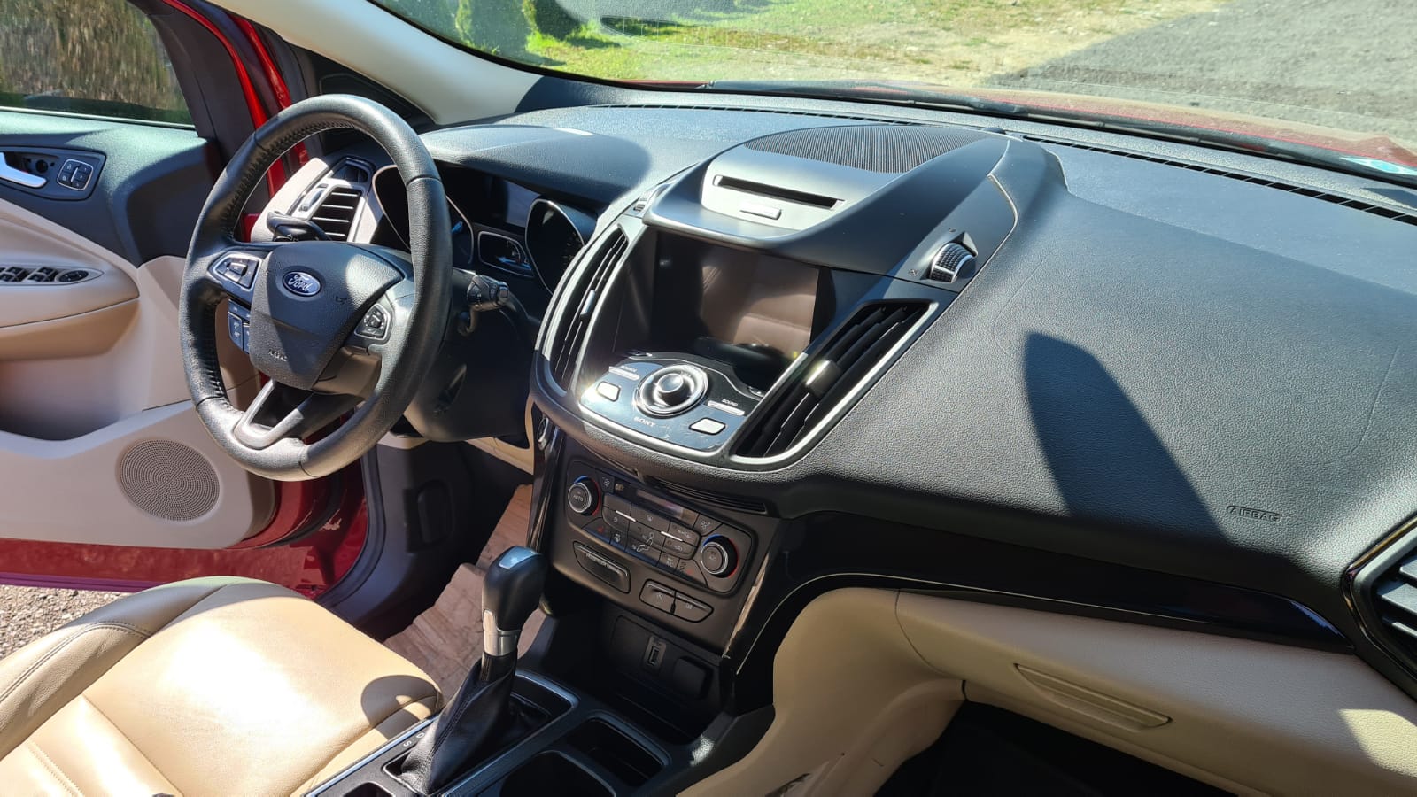 Ford Kuga Escape 2017r. Titanium