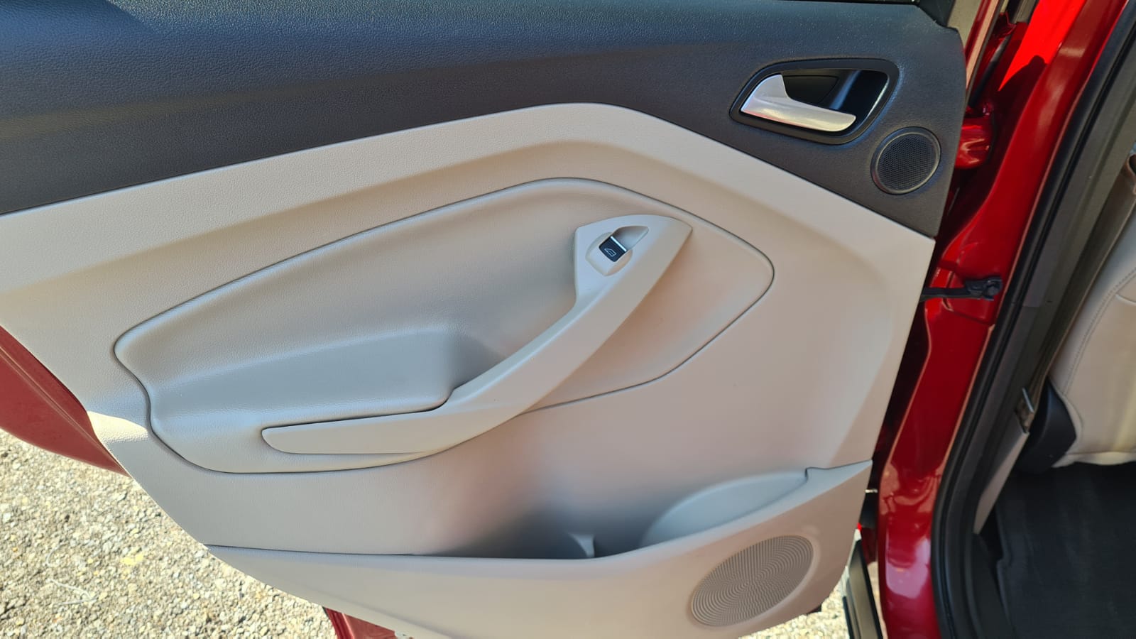 Ford Kuga Escape 2017r. Titanium