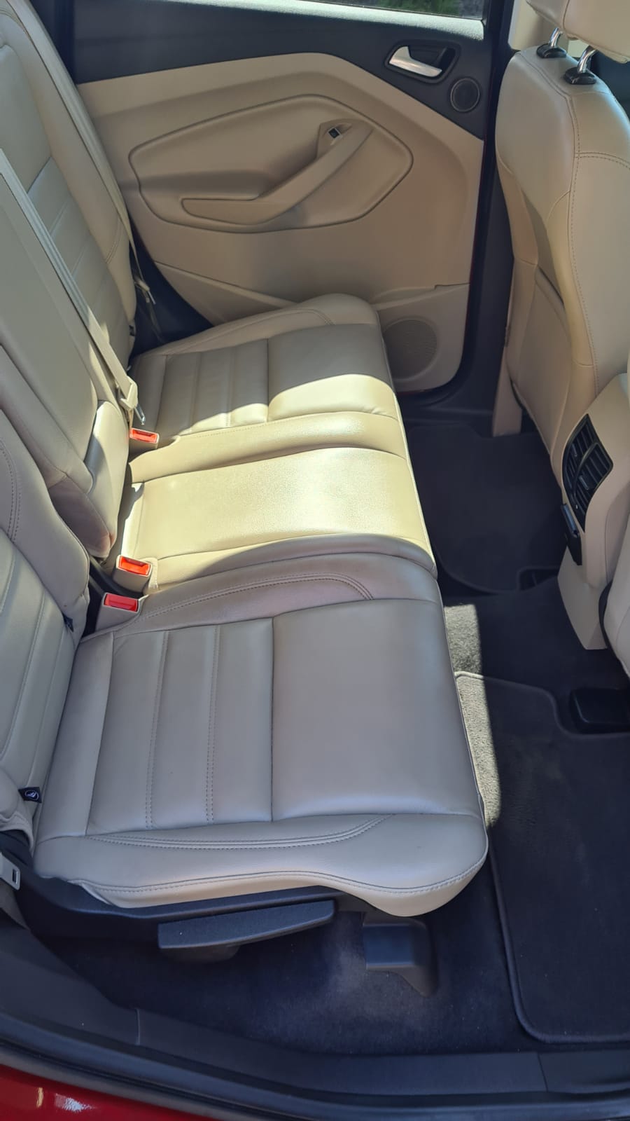 Ford Kuga Escape 2017r. Titanium