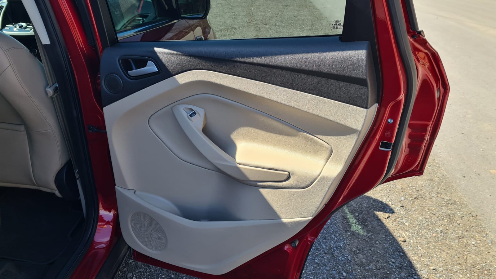 Ford Kuga Escape 2017r. Titanium