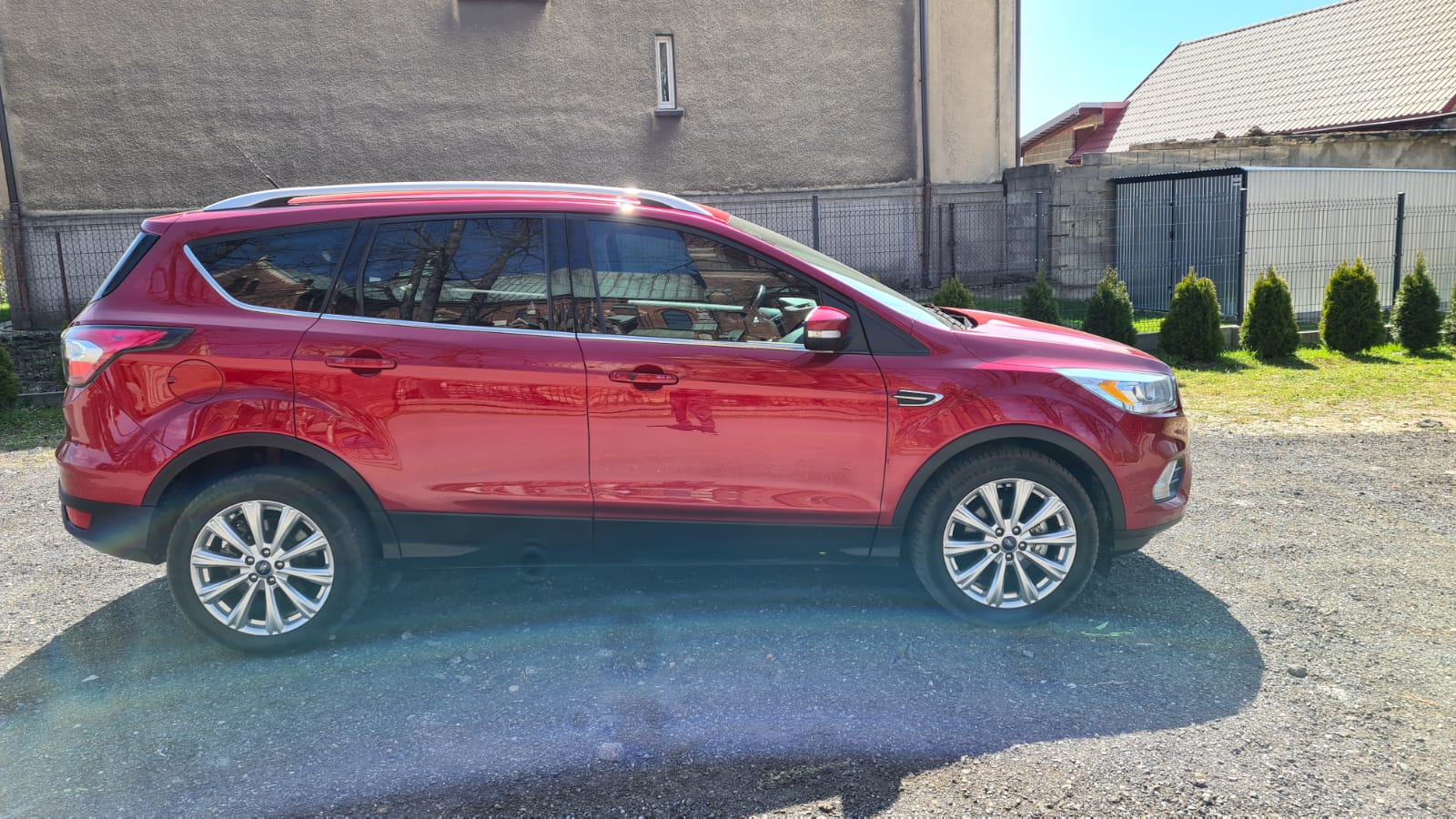 Ford Kuga Escape 2017r. Titanium