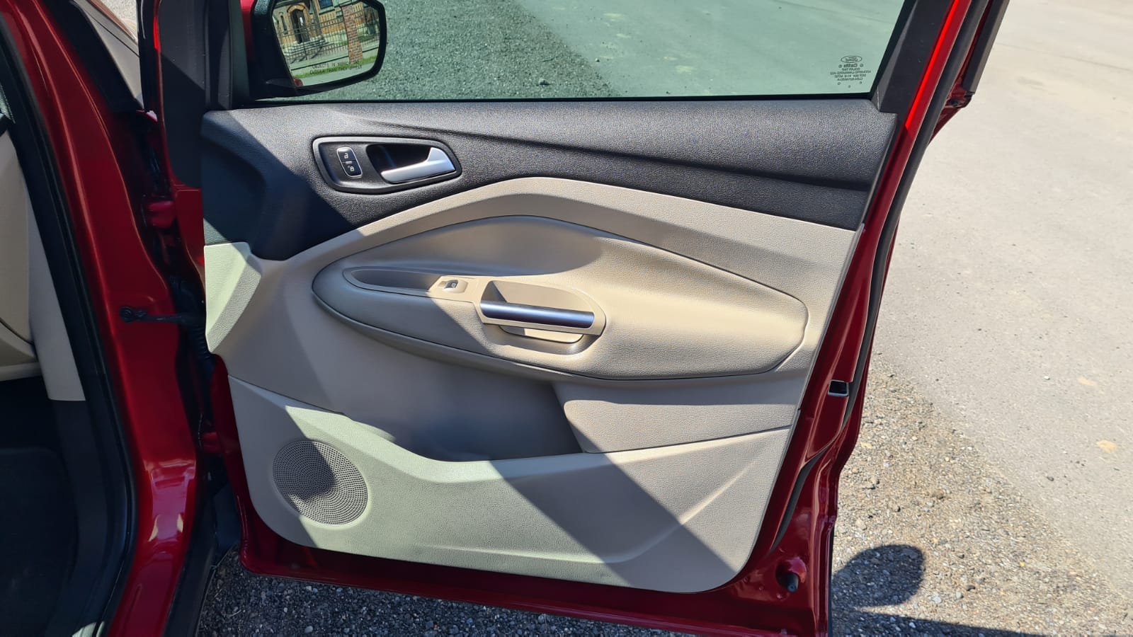 Ford Kuga Escape 2017r. Titanium